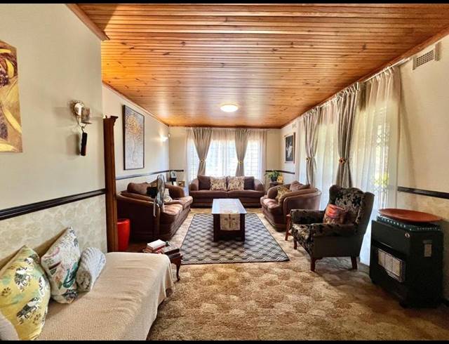 3 BEDROOM HOUSE FOR SALE IN PELHAM